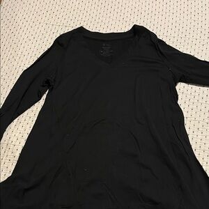 Women's ibex Black V-Neck Top